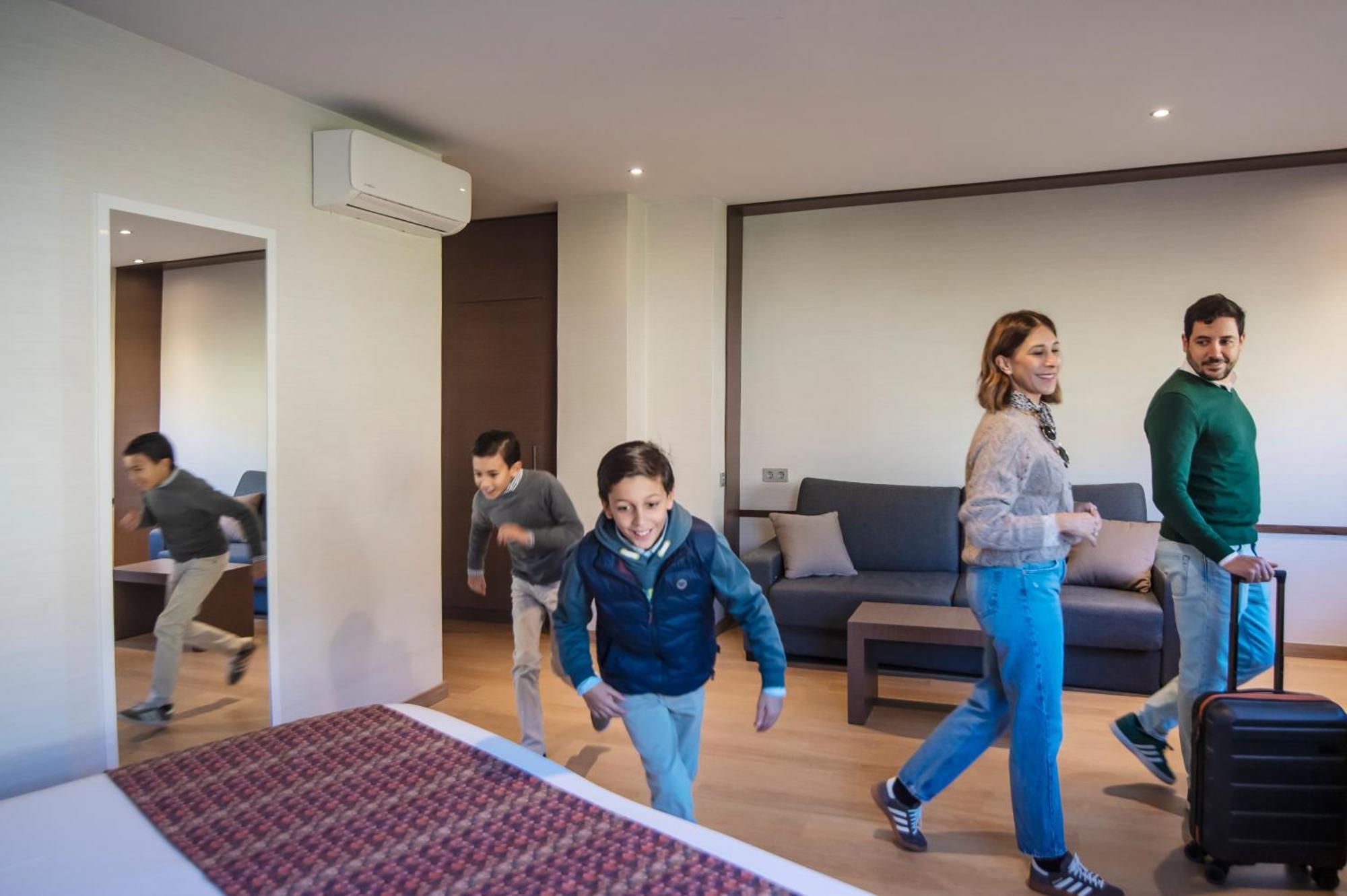 Hotel Granada By Pierre & Vacances — Photos 1